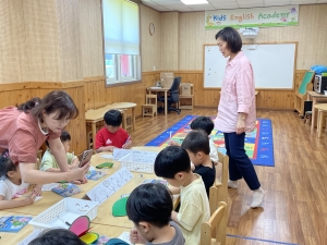 [도서관이야기] 6월 수업 이야기 – 날아라 애벌레! 