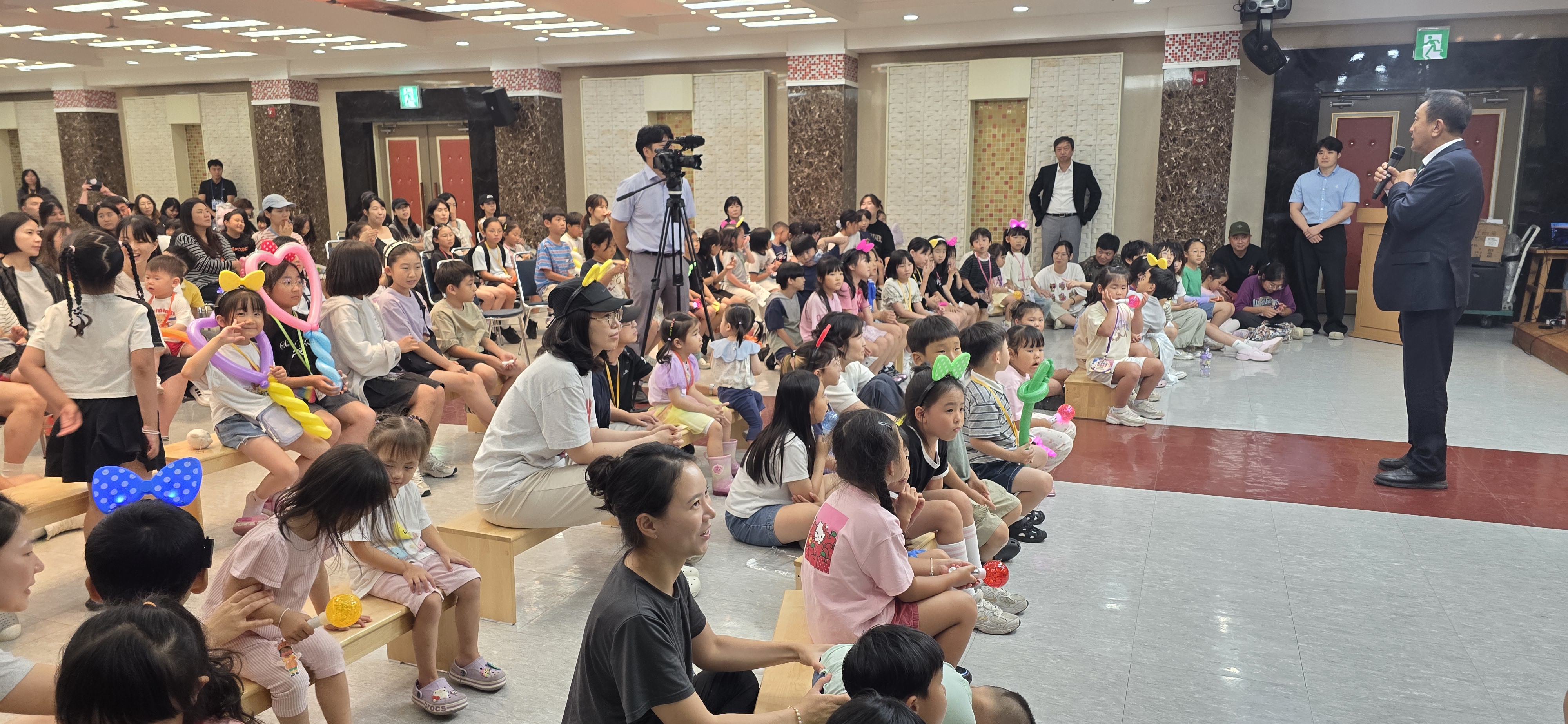 <8월특별프로그램> 온마을이 들썩! 와글와글 마법축제